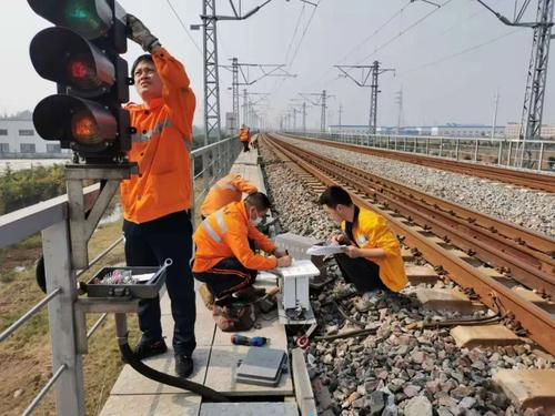 石家莊東華鐵路學(xué)校鐵道信號3+3大專報(bào)名方式